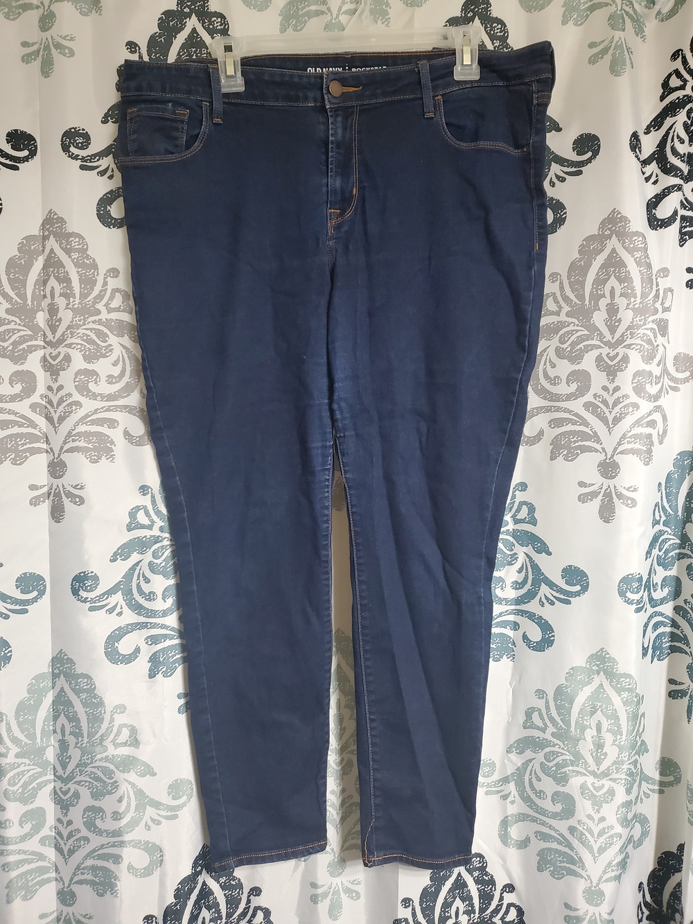 Old Navy Rockstar Mid-Rise Skinny Jeans in Dark Blue